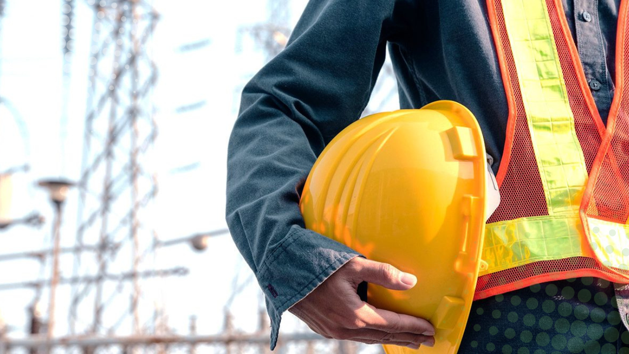 Acidentes de trabalho batem recorde em 2025 com 806 mil registros no Brasil