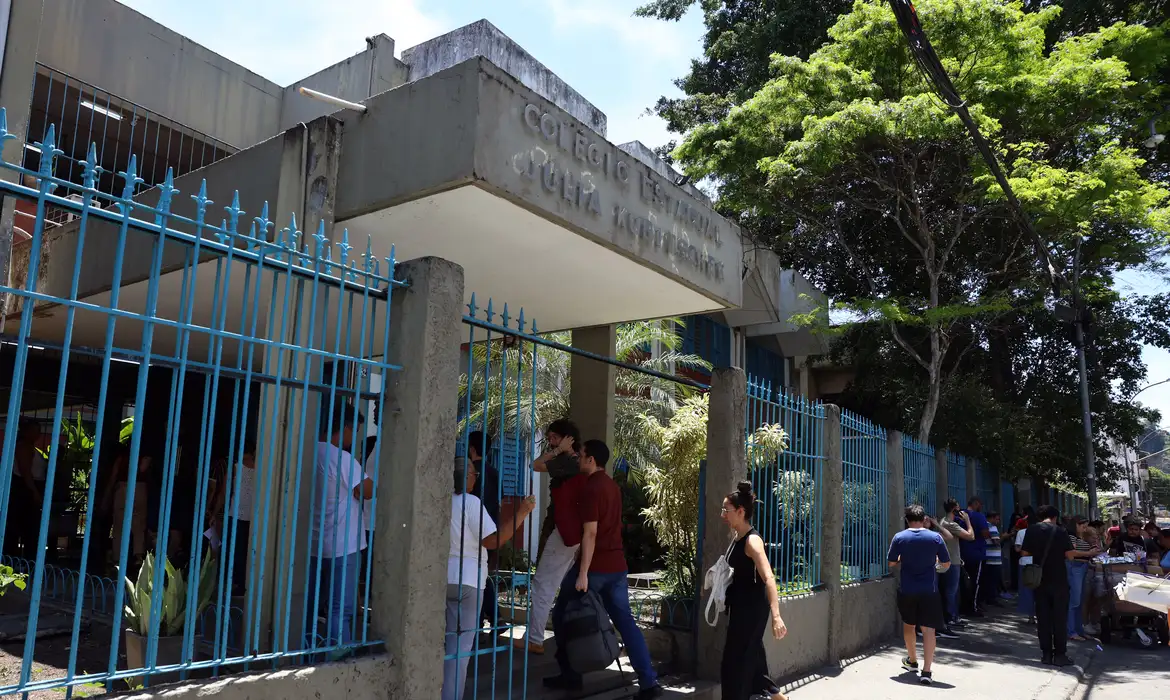 PND 2026: estados e municípios têm até 31 de maio para aderir ao 'Enem dos Professores'